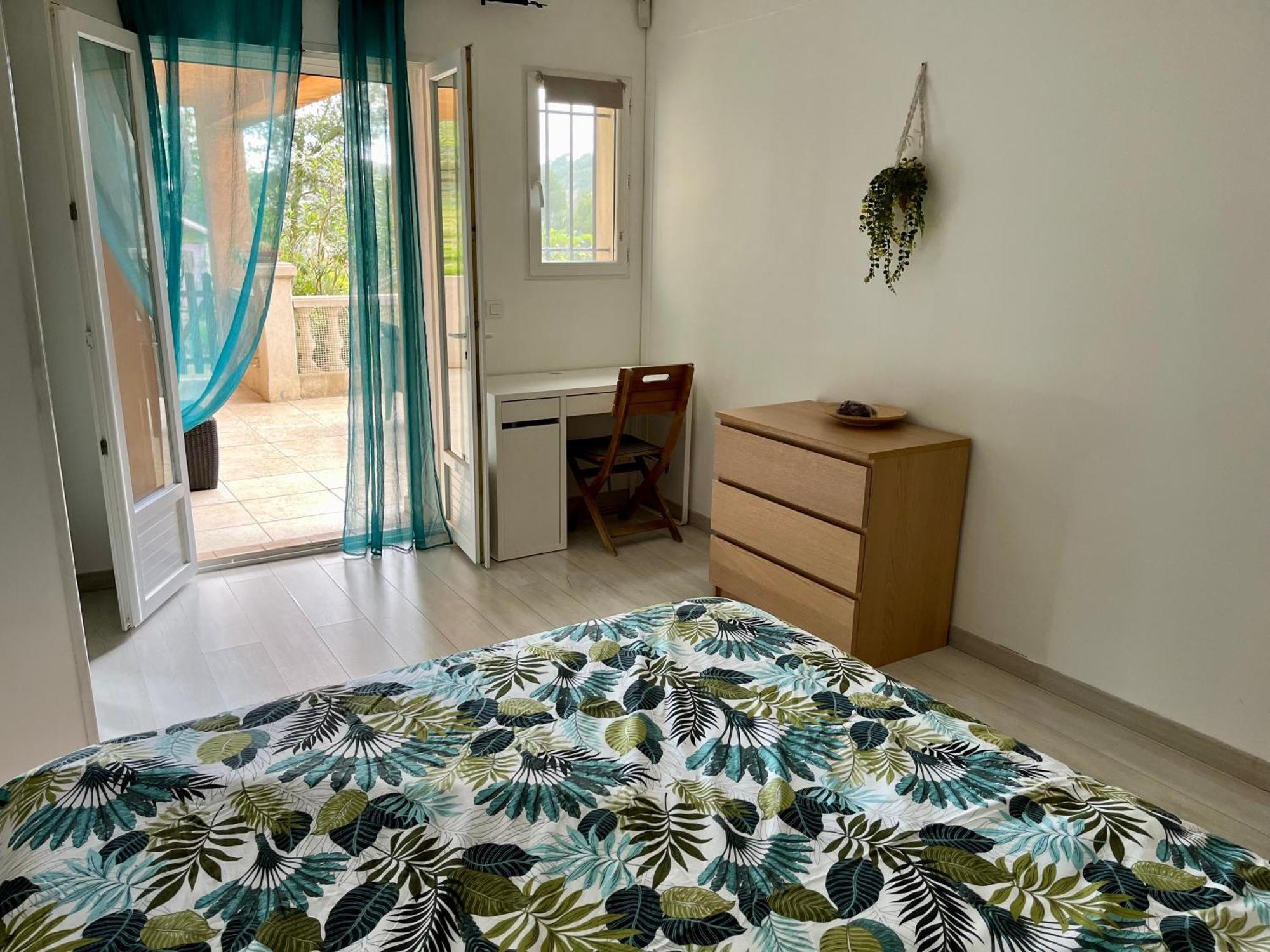 La Casa Calanquaise - A 250m Accessible A Pied - T2 Spacieux Independant - Terrasse Ombragee Apartment