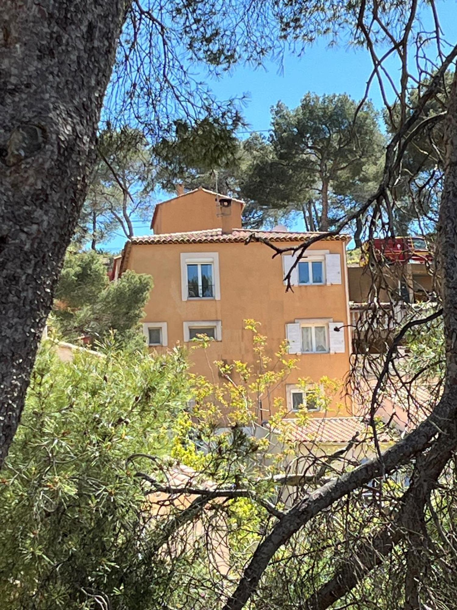 Apartment La Casa Calanquaise - A 250m Accessible A Pied - T2 Spacieux Independant - Terrasse Ombragee